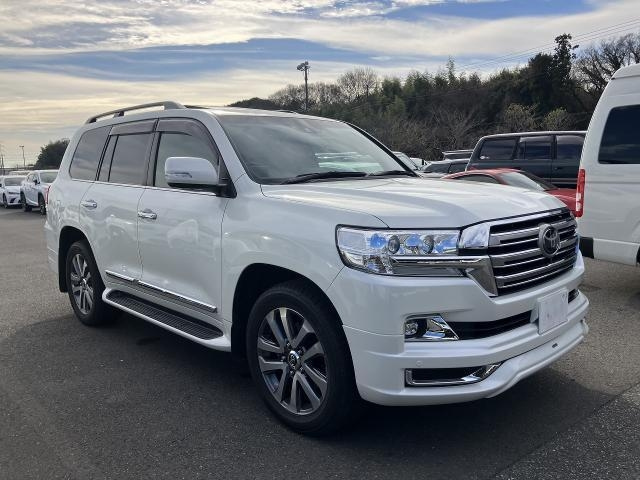 Import and buy TOYOTA LAND CRUISER 2017 from Japan to Nairobi, Kenya