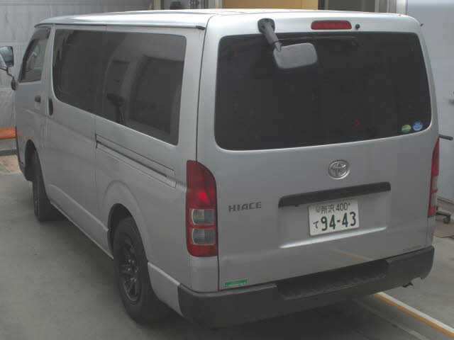 Import and buy TOYOTA HIACE VAN 2017 from Japan to Nairobi, Kenya