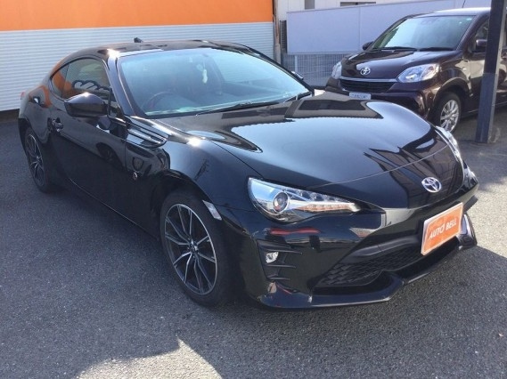 Import and buy TOYOTA 86 2017 from Japan to Nairobi, Kenya