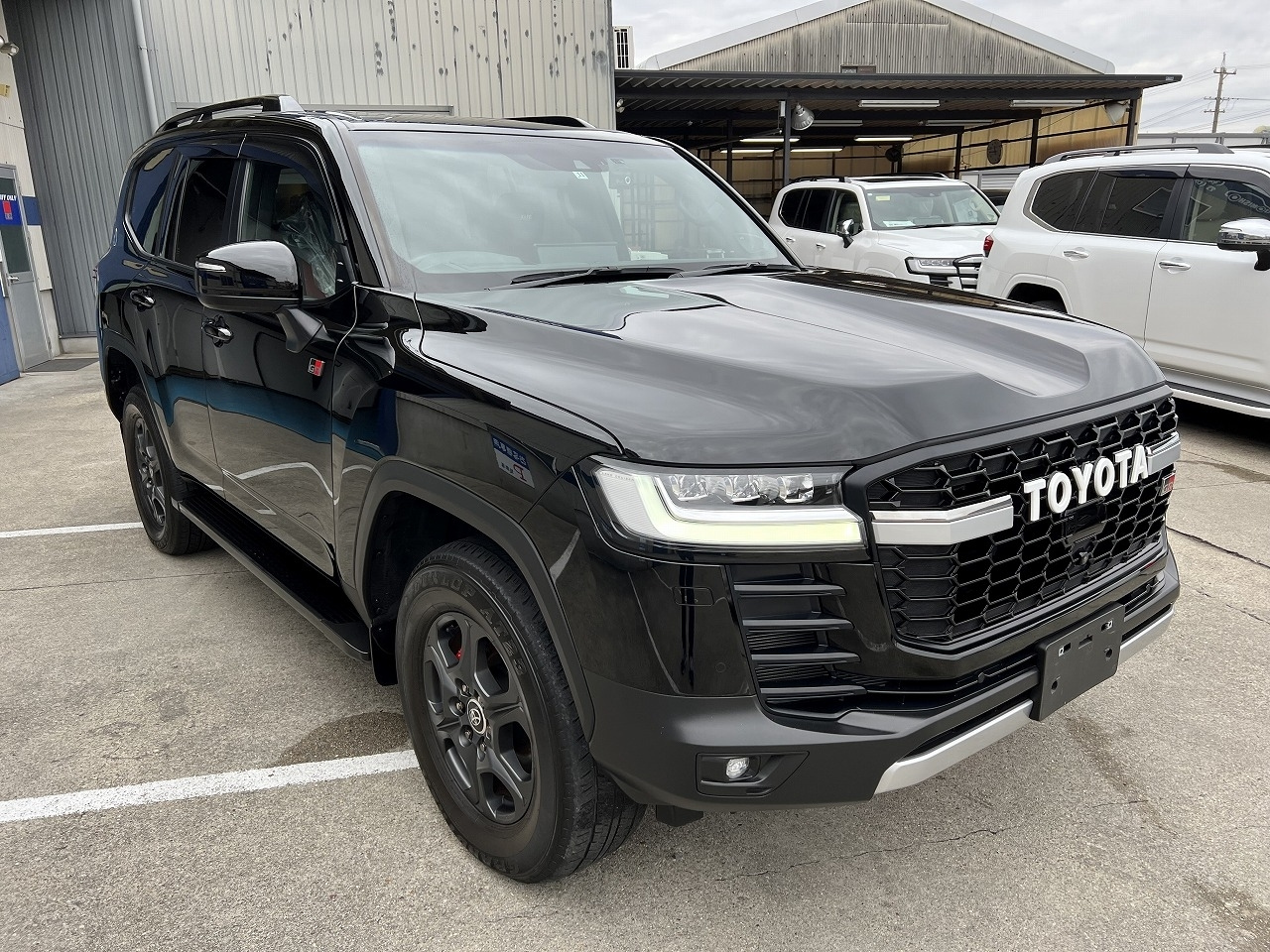 Import and buy TOYOTA LAND CRUISER 2021 from Japan to Nairobi, Kenya