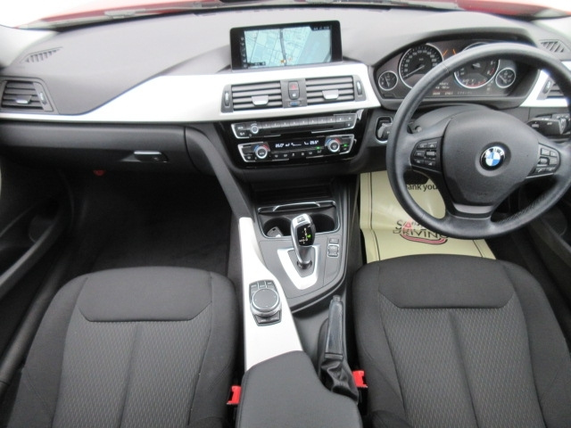 Import and buy BMW 3 SERIES 2017 from Japan to Nairobi, Kenya