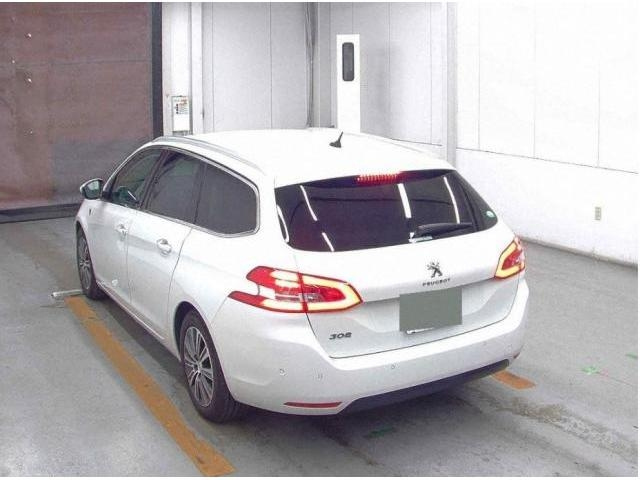 Import and buy PEUGEOT 308 2021 from Japan to Nairobi, Kenya