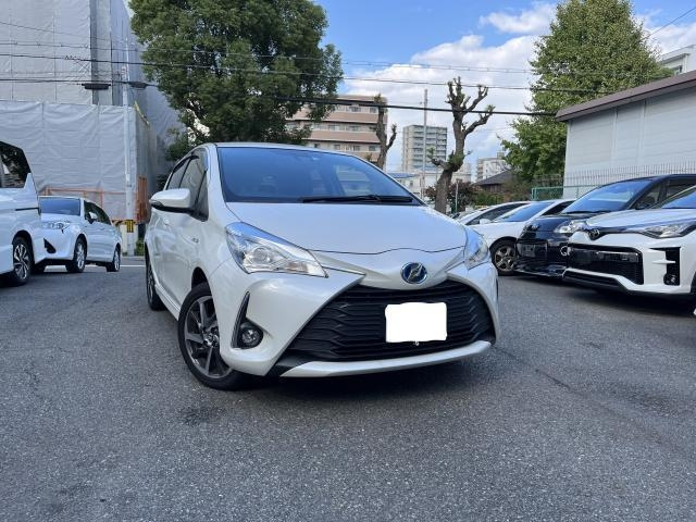 Import and buy TOYOTA VITZ 2017 from Japan to Nairobi, Kenya