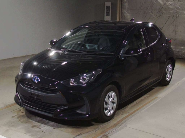 Import and buy TOYOTA YARIS 2021 from Japan to Nairobi, Kenya