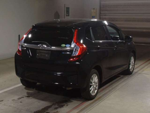 Import and buy HONDA FIT 2017 from Japan to Nairobi, Kenya