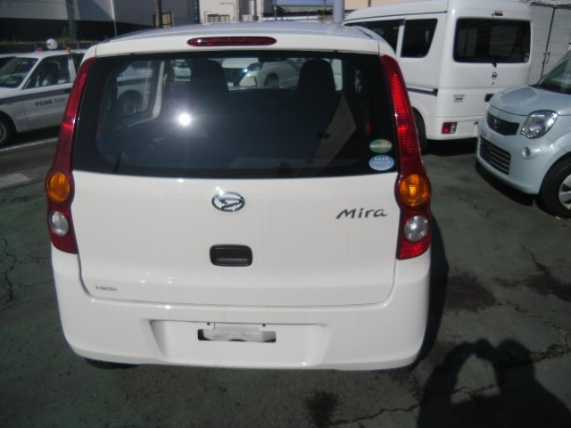 Import and buy DAIHATSU MIRA 2017 from Japan to Nairobi, Kenya