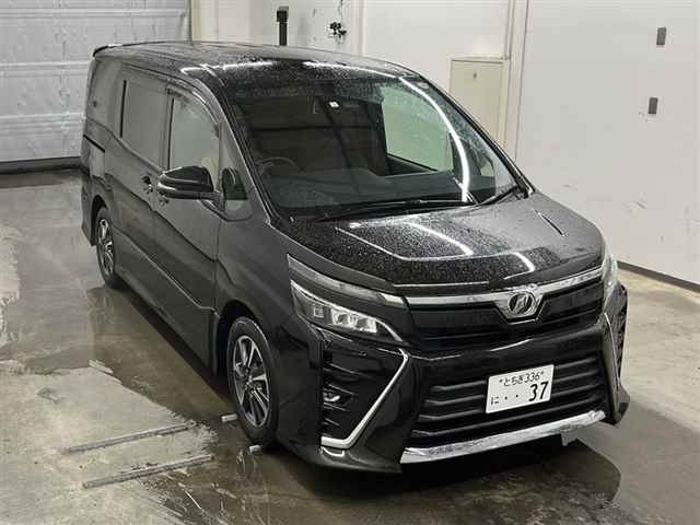 Import and buy TOYOTA VOXY 2017 from Japan to Nairobi, Kenya