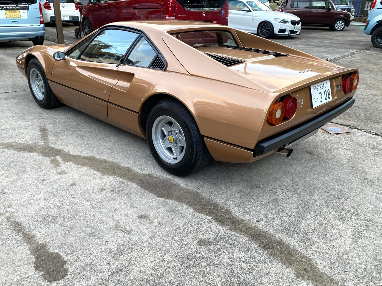 Import and buy FERRARI 308 2022 from Japan to Nairobi, Kenya