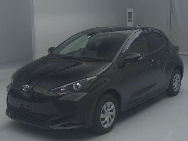 Import and buy TOYOTA YARIS 2021 from Japan to Nairobi, Kenya