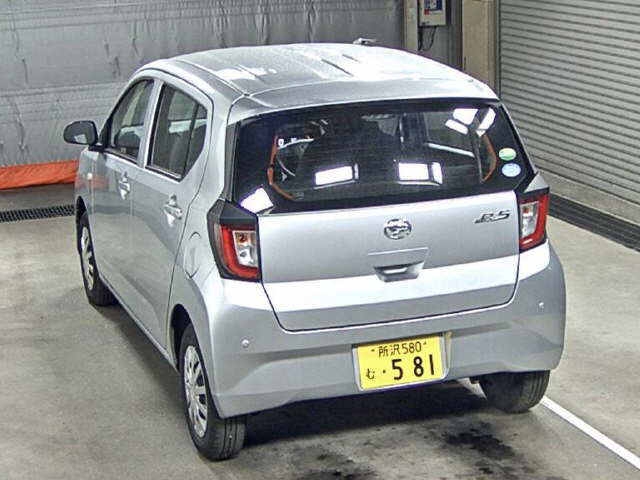 Import and buy DAIHATSU MIRA E S 2018 from Japan to Nairobi, Kenya