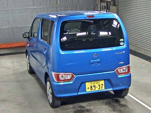 Import and buy SUZUKI WAGON R 2017 from Japan to Nairobi, Kenya