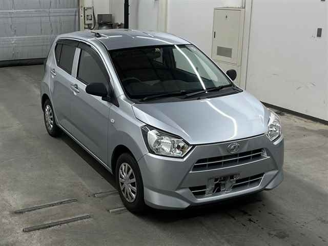 Import and buy DAIHATSU MIRA E S 2019 from Japan to Nairobi, Kenya