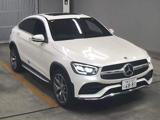 Import and buy MERCEDES BENZ GLC CLASS 2020 from Japan to Nairobi, Kenya