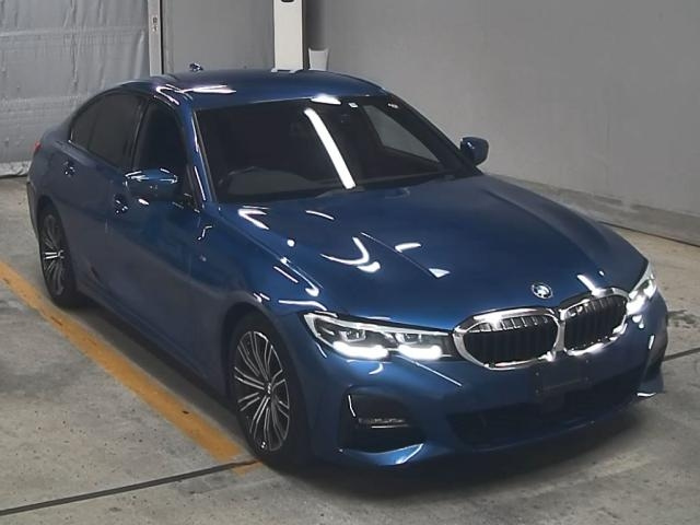 Import and buy BMW 3 SERIES 2019 from Japan to Nairobi, Kenya