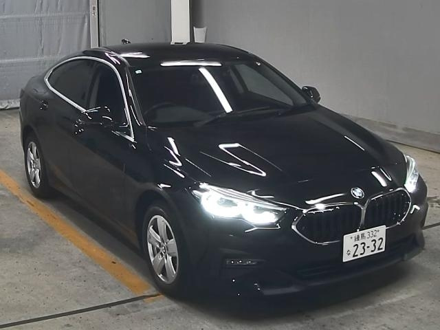 Import and buy BMW 1 SERIES 2020 from Japan to Nairobi, Kenya