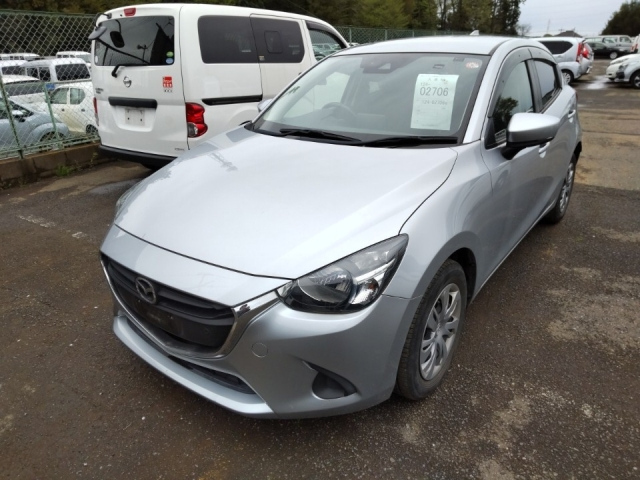 Import and buy MAZDA DEMIO 2019 from Japan to Nairobi, Kenya