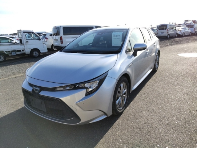 Import and buy TOYOTA COROLLA TOURING 2020 from Japan to Nairobi, Kenya