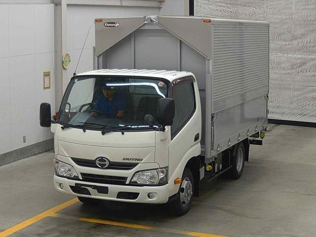 Import and buy HINO DUTRO 2019 from Japan to Nairobi, Kenya