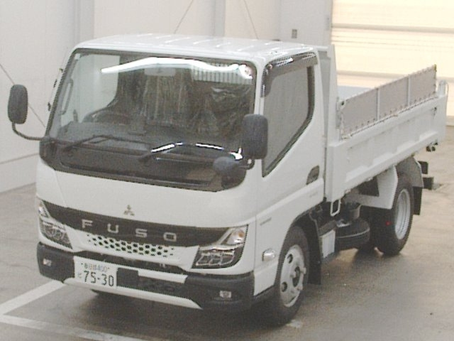 Import and buy MITSUBISHI CANTER 2023 from Japan to Nairobi, Kenya