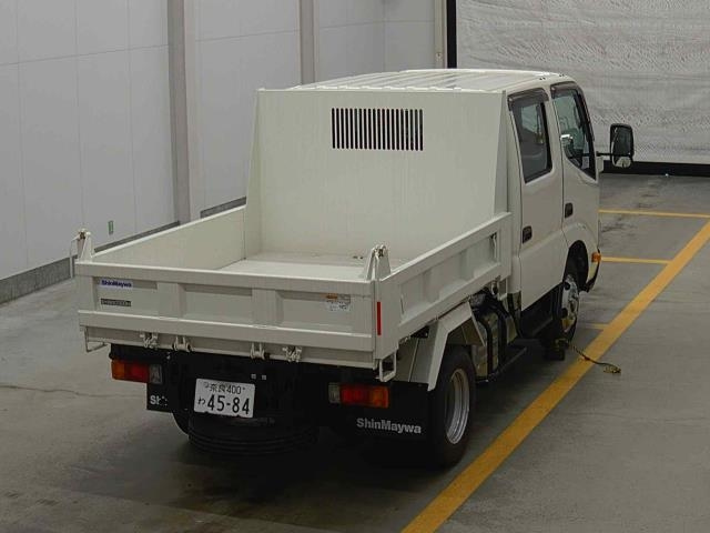 Import and buy HINO DUTRO 2024 from Japan to Nairobi, Kenya