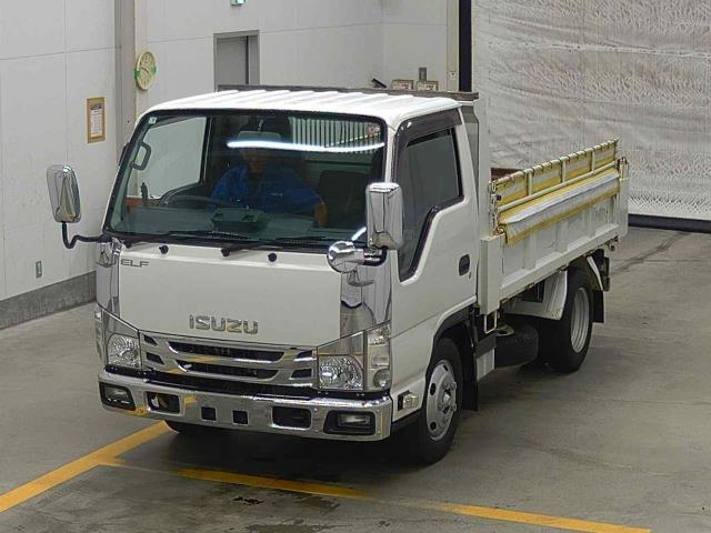 Import and buy ISUZU ELF 2019 from Japan to Nairobi, Kenya