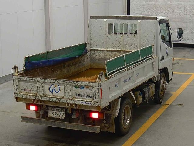 Import and buy MITSUBISHI CANTER 2019 from Japan to Nairobi, Kenya