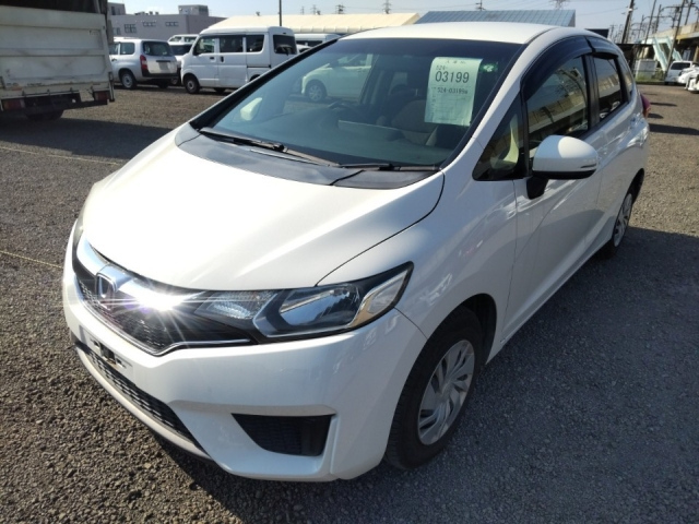 Import and buy HONDA FIT 2017 from Japan to Nairobi, Kenya