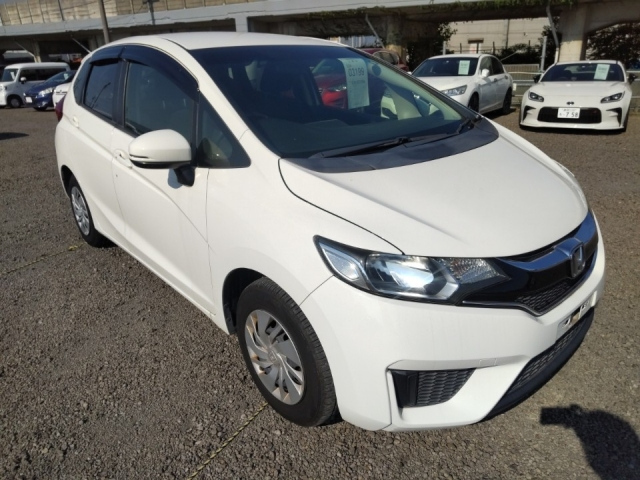 Import and buy HONDA FIT 2017 from Japan to Nairobi, Kenya