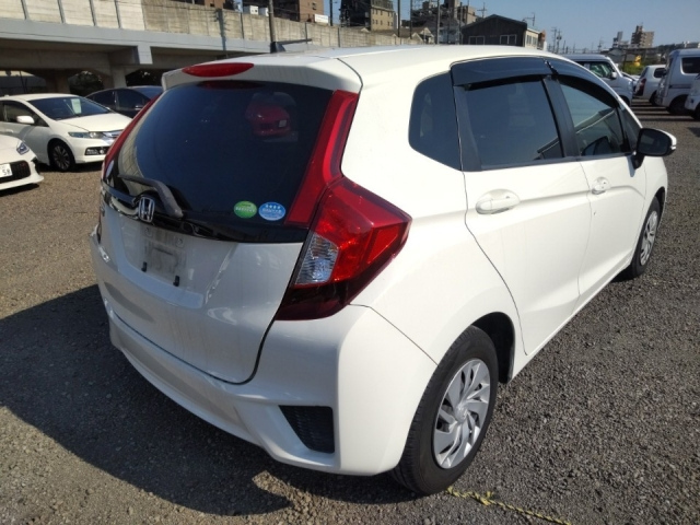 Import and buy HONDA FIT 2017 from Japan to Nairobi, Kenya