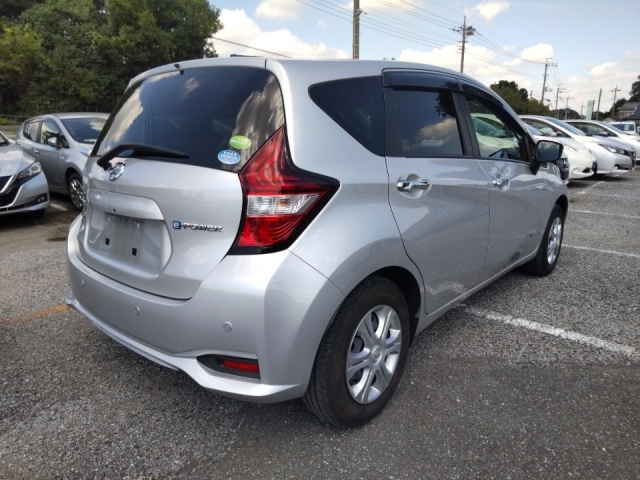 Import and buy NISSAN NOTE 2020 from Japan to Nairobi, Kenya