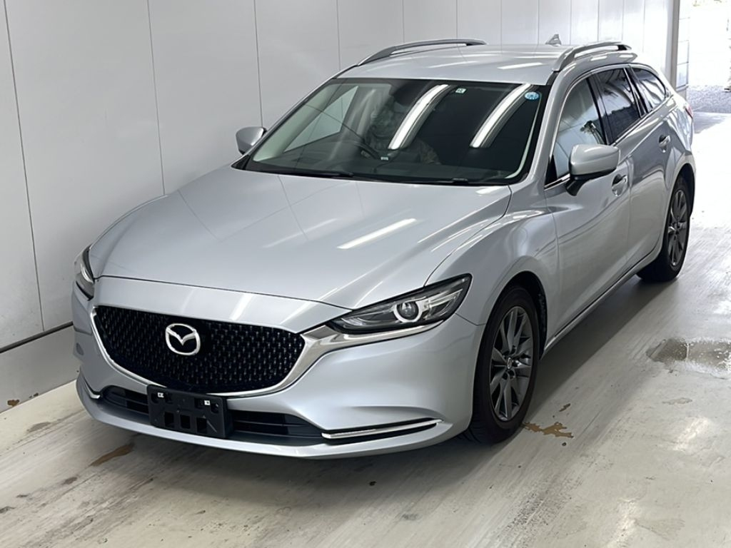 Import and buy MAZDA ATENZA WAGON 2018 from Japan to Nairobi, Kenya